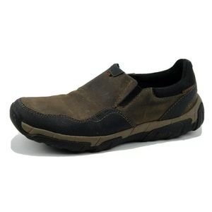 clarks waterproof shoes mens